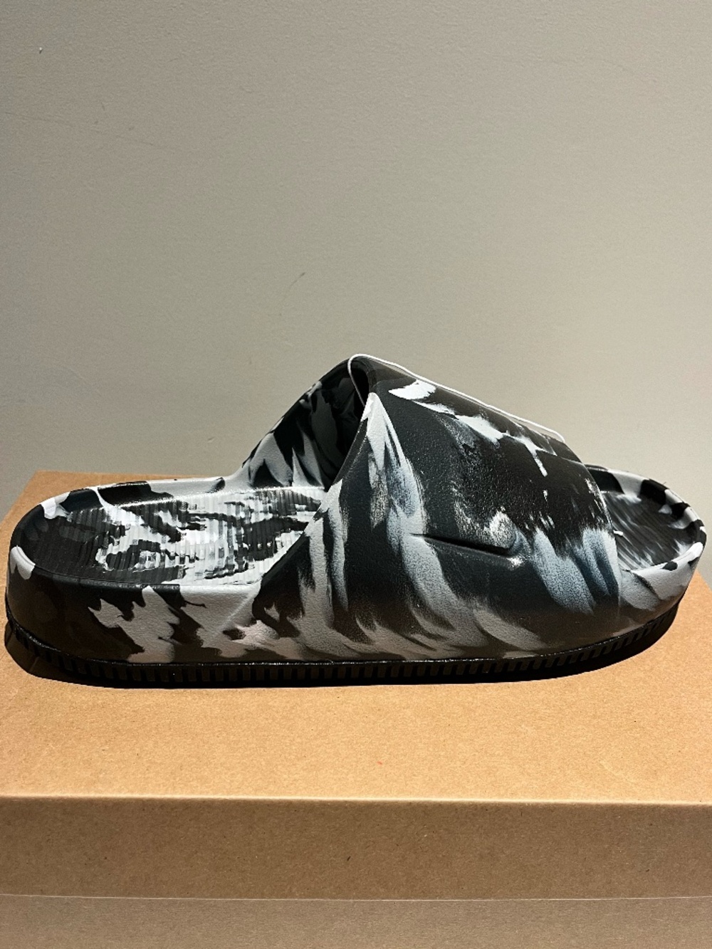 Nike Calm Slide SE